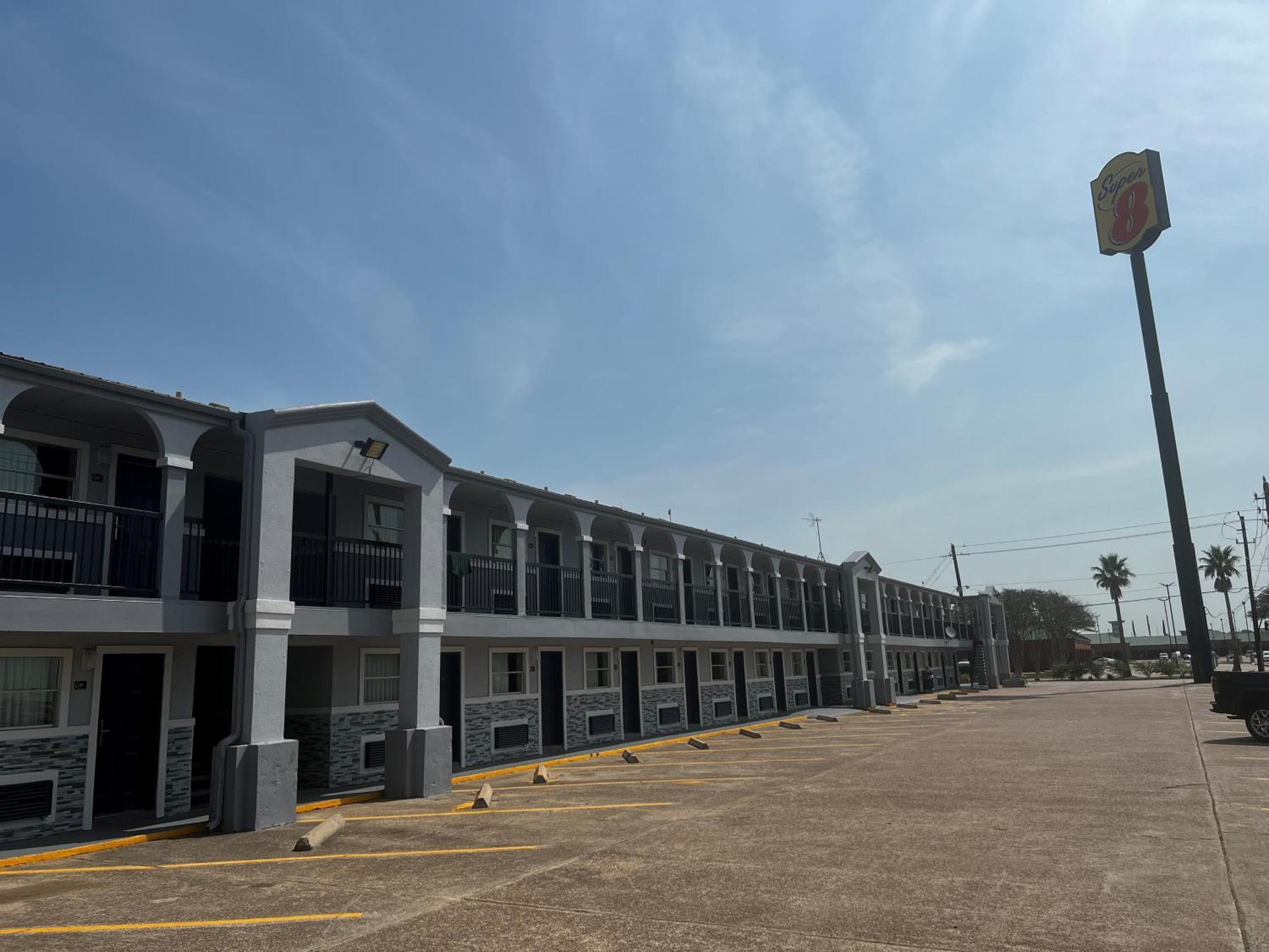 Hotel Super 8 By Wyndham Tx/texas Area