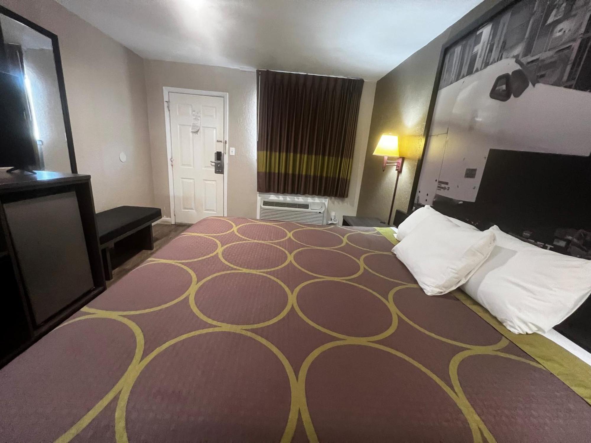 Hotel Super 8 By Wyndham Tx/texas City Area 2*